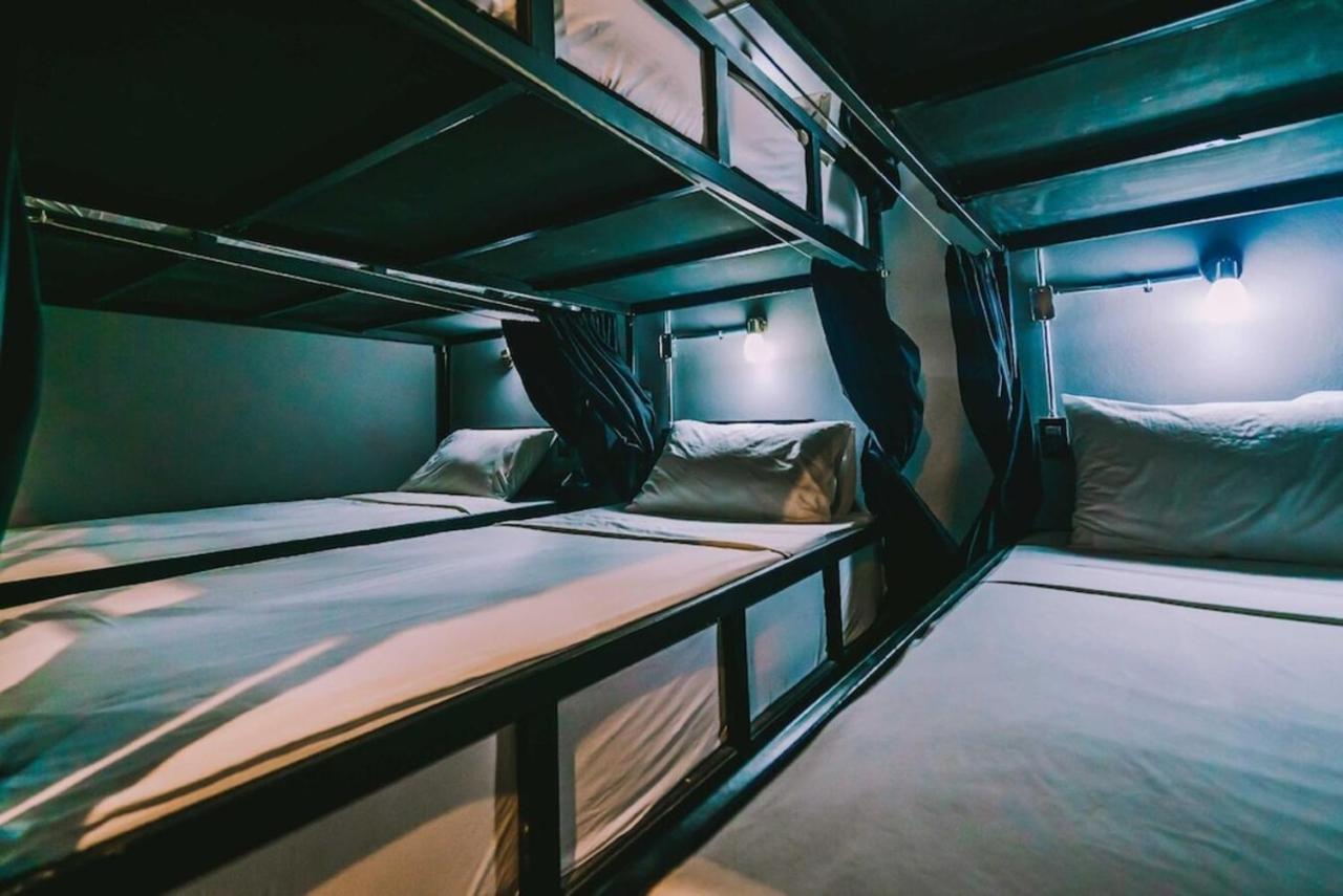3Plus1 Hostel Patong Dış mekan fotoğraf