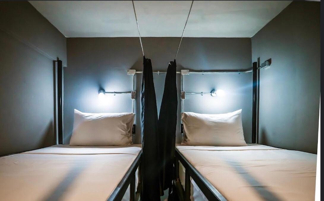 3Plus1 Hostel Patong Dış mekan fotoğraf